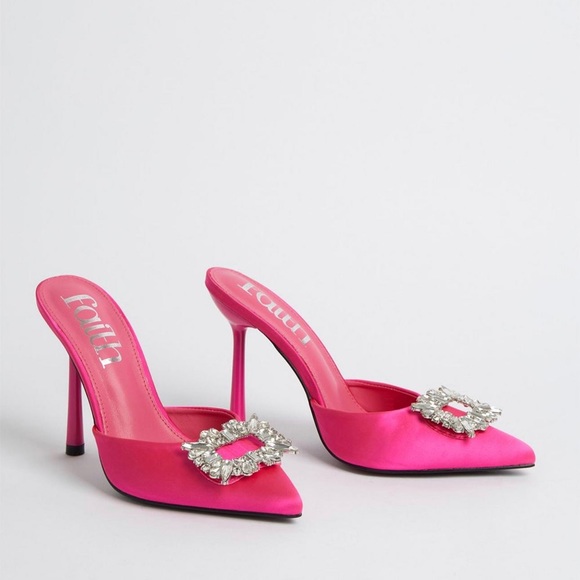 UK 6 - Picture 1 of 4